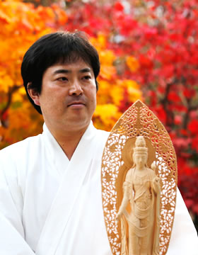 仏師 関侊雲